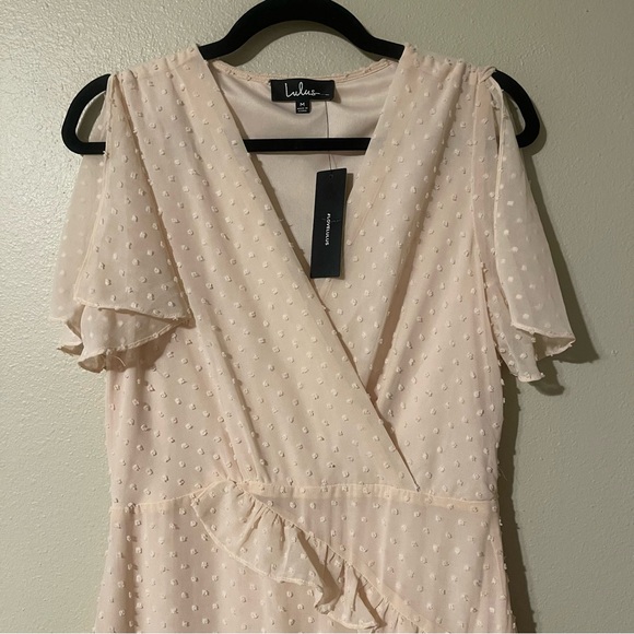 NWT LULUS Next to You Cream Swiss Dot Ruffled Midi Dress - Picture 3 of 7